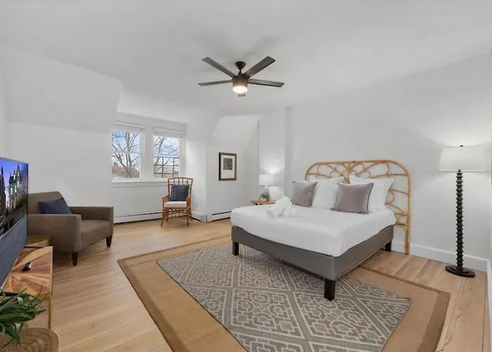 Cozy 2.5Br Near Zoo - Hospitals - Uc - Free Parking