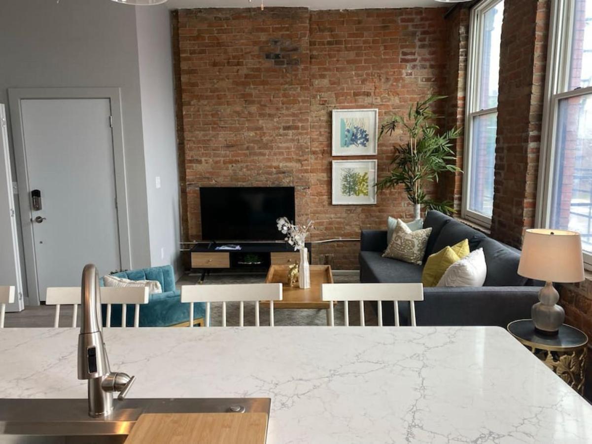 Swizzle Explore Otr And Downtown From Rhinegeist Cincinnati