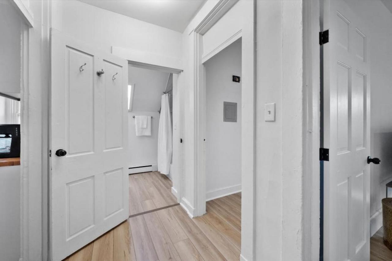 Cozy 2.5br Near Zoo - Hospitals - Uc - Free Parking * Cincinnati