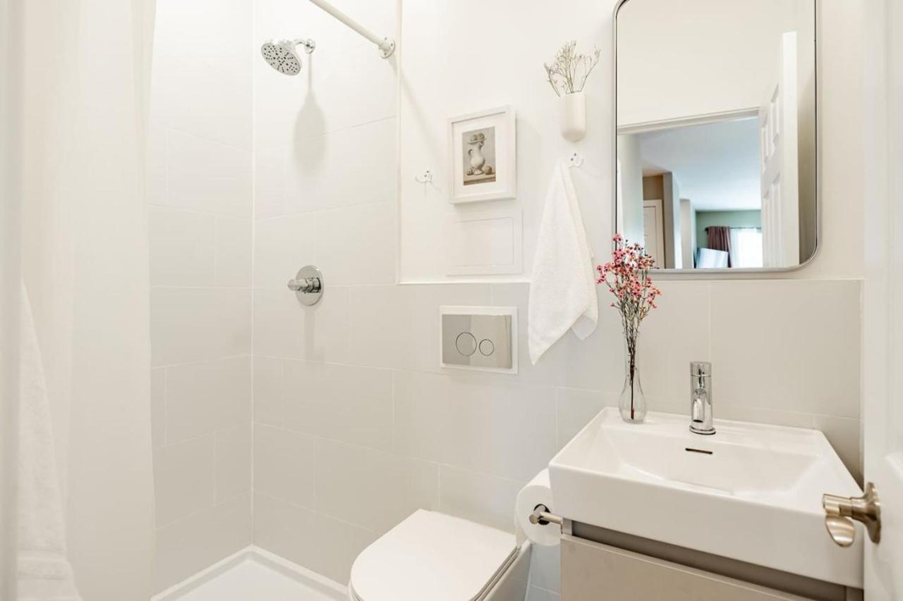 Lux Parkside Townhome - Free Parking - Walk To * Cincinnati