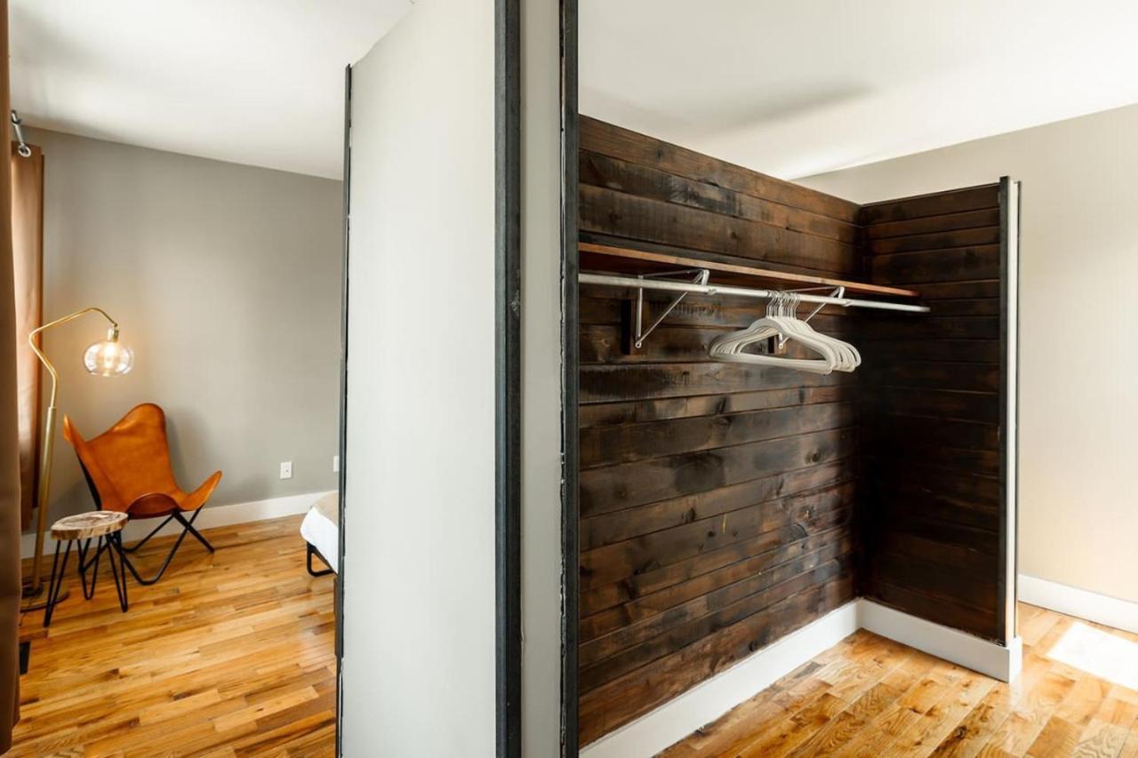 Apartment Lux Parkside Townhome - Free Parking - Walk To *