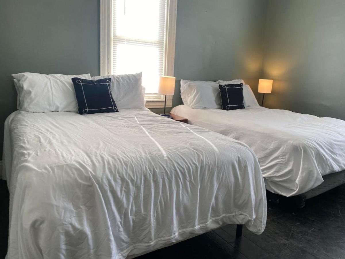 Rare Find Sleeps 16 With 9 Beds 6br Wifi * Cincinnati