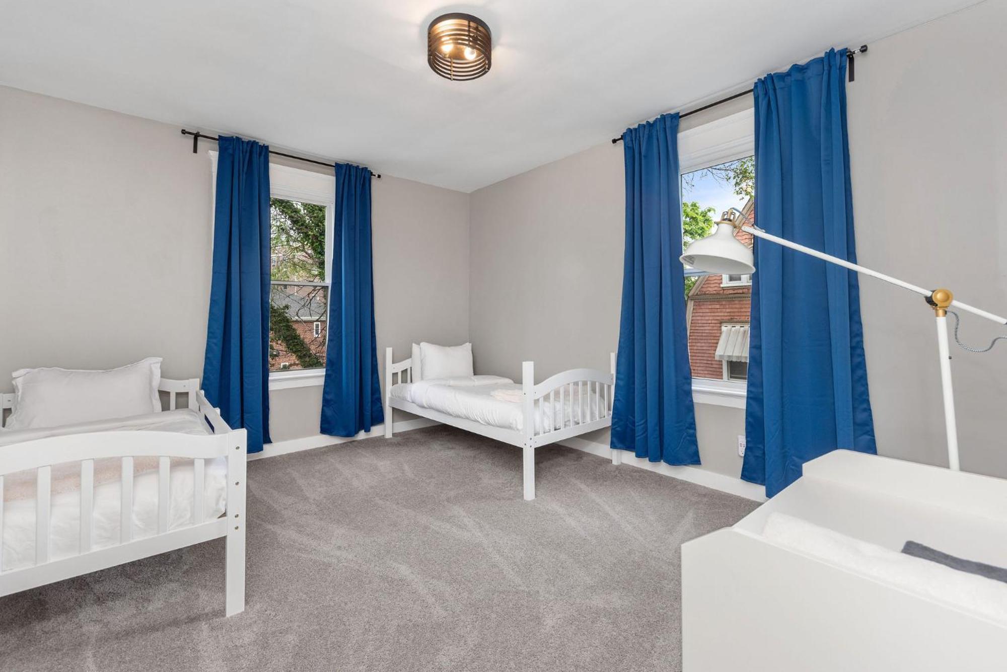 Apartment Historic Charm Meets Modern Comfort 3br In Mt Auburn *