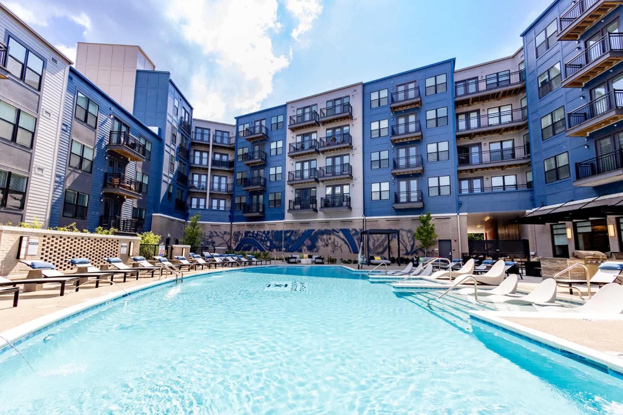 Apartment Spacious 10br 10ba Combined Near Downtown *