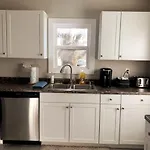 3311 Evanston Large Renovated 4 Bdr Close To Dtwn Laundry