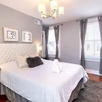 Otr Penthouse Walk Everywhere Free Parking