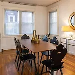 Hyde Park Comfort With Office Near Everything