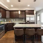 Two Comfy Condos Near City Center Otr Uc Zoo