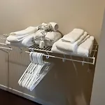 Home Street Serviced Apartments @ Seven