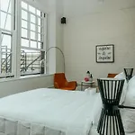 Rest Studio In Cincinnati M304