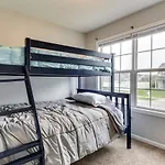 Cozy Ohio Home - Deck, Arcade Games And Near Golfing