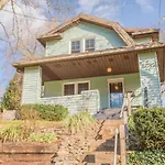 Mid-Century Modern 2B Oakley With Fenced Yard And Offstreet Parking