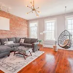 Relaxing, Boho Chic 2B 2Bath Downtown City View Condo