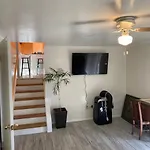 Lovely Home Away From Home 4Br 3Ba