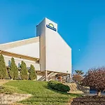 Days Inn By Wyndham Cincinnati I-71