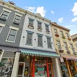 Huge Retrea W Rooftop Deck Stay At Farmers Market