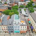 Huge Retrea W Rooftop Deck Stay At Farmers Market