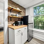 Comfy 1Br With Parking - Near Uc, Zoo, Downtown
