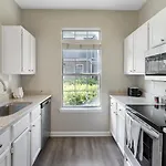 Landing At The Village At Stetson Square - 2 Bedrooms In Corryville