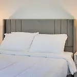 Crystal Ethan Lodge - 5 Bedroom Home