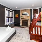 Luxury Brownstone - Walk To All - Washington Park