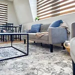 Modern & Cozy Downtown Apartment In Cincinnati