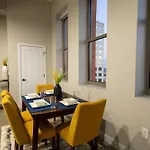 King Bed, Reds, Bengals, Free Parking, Downtown Cincy