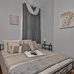 Otr\'S Hidden Gem