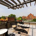 Lux Washington-Park Rooftop Patio-Free Parking