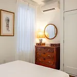 Walk To All - Washington Park - Gorgeous 2Br Condo