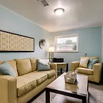 10 Mi To Dtwn Cincinnati Home With Patio And Yard!