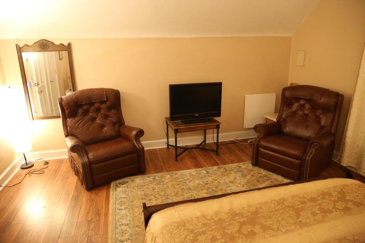 Apartment Charming 2bd Near Uc, Hospitals,zoo