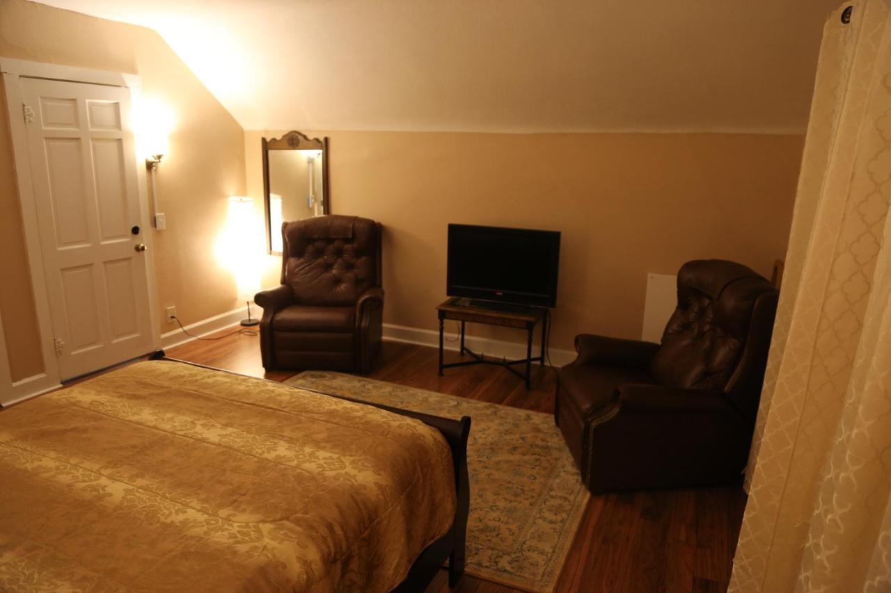 Charming 2bd Near Uc, Hospitals,zoo Cincinnati