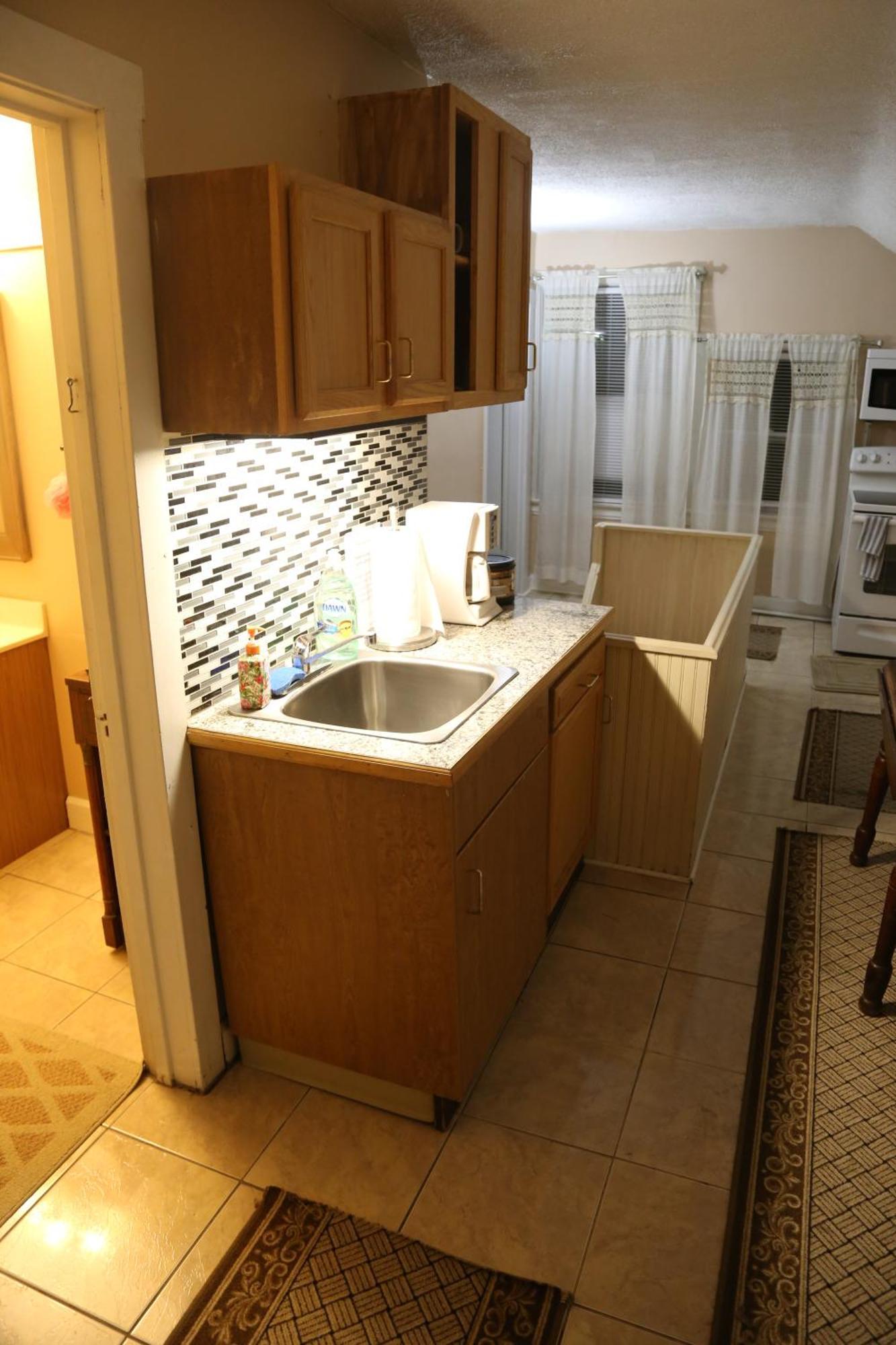 Charming 2bd Near Uc, Hospitals,zoo