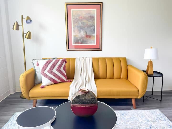 Apartamento Sleepover Downtown 1bd 1ba *