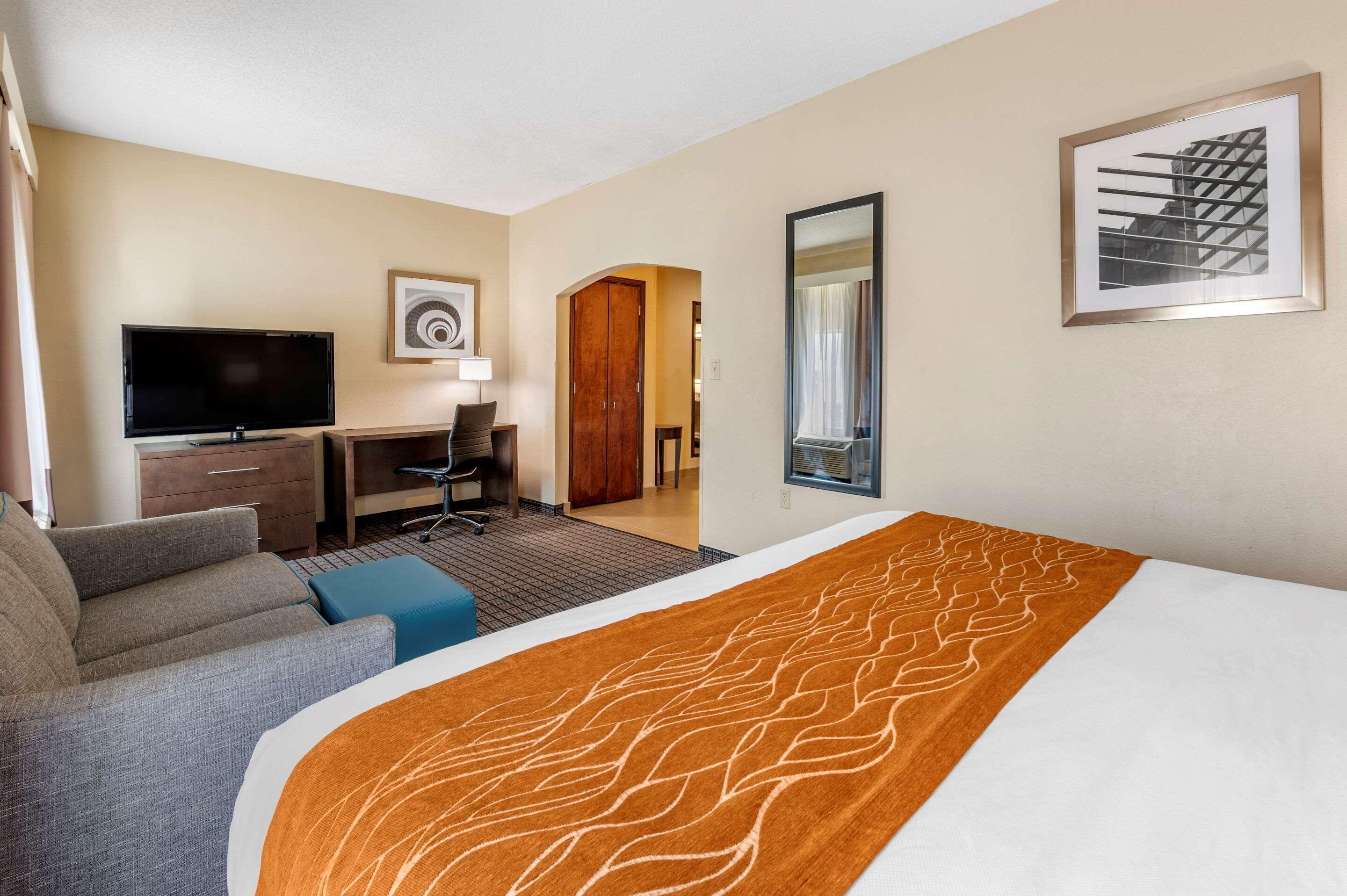 Hotel Comfort & 2*