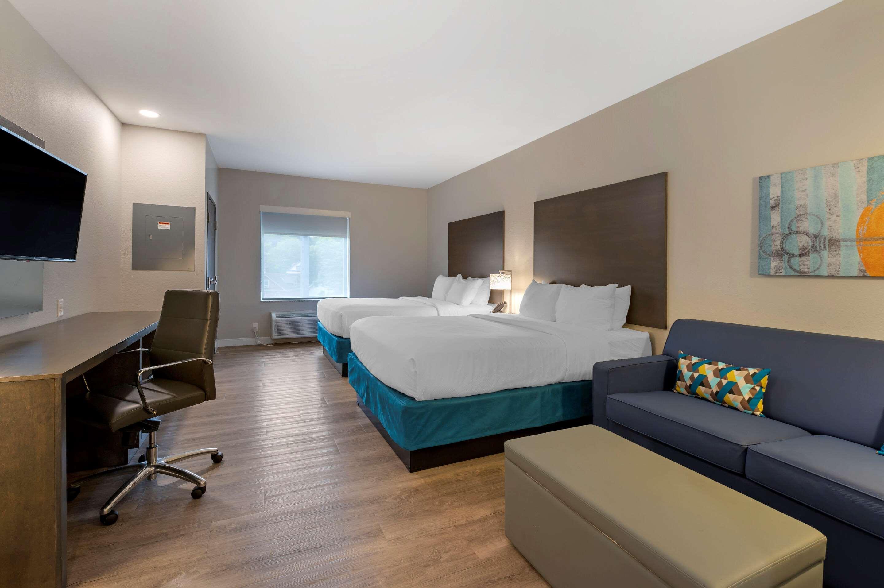 Hotel Mainstay - Uptown Cincinnati
