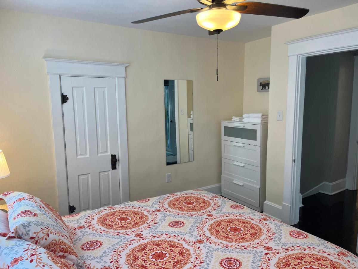 Ridgeway 2 Bedroom House Near Xavier Downtown Holiday home *