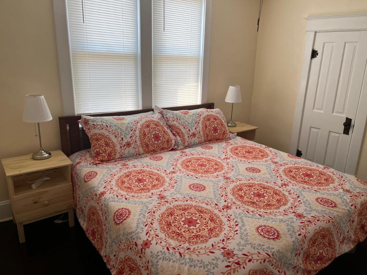 Ridgeway 2 Bedroom House Near Xavier Downtown