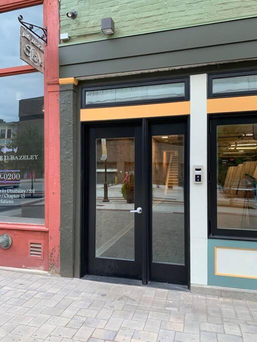 Spacious 1 Bed 1 Bath Downtown Otr Minutes Walk To The Reds Bengals Stadium & More! Apartment