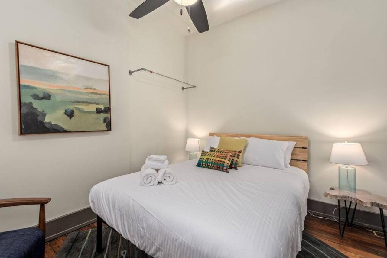 Holiday home Deluxe 5-bedroom Walk Everywhere In Over The Rhine