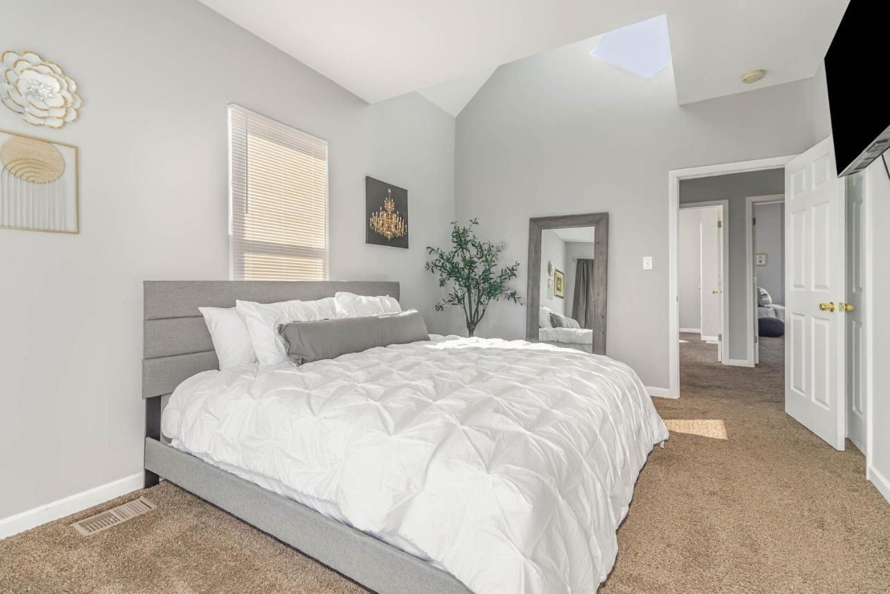Downtown Views-prime Location! * Cincinnati