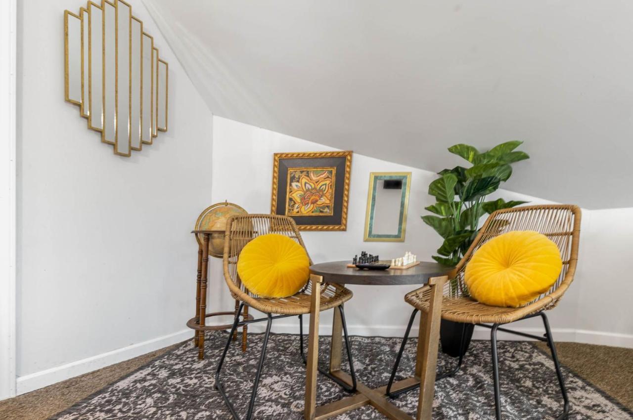 Holiday home Downtown Views-prime Location!