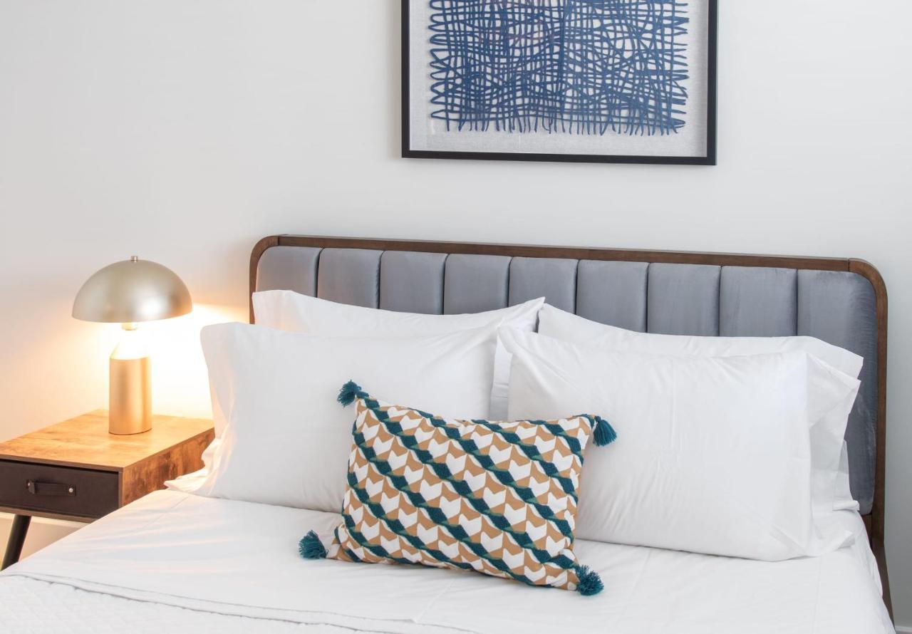 Cozysuites L Stylish 1br In Downtown Apartment Cincinnati