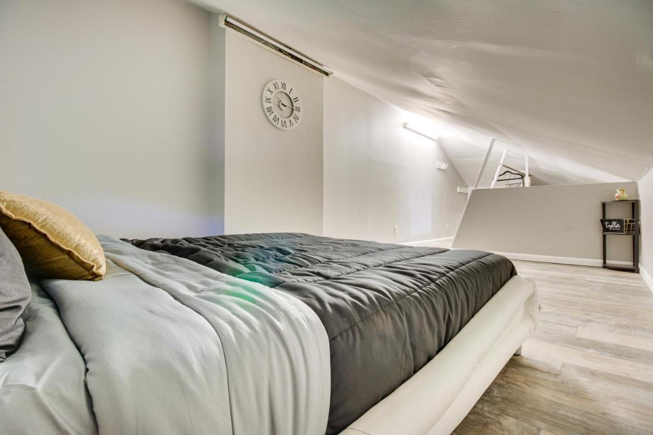 Vacation About 4 Mi To Downtown! Holiday home