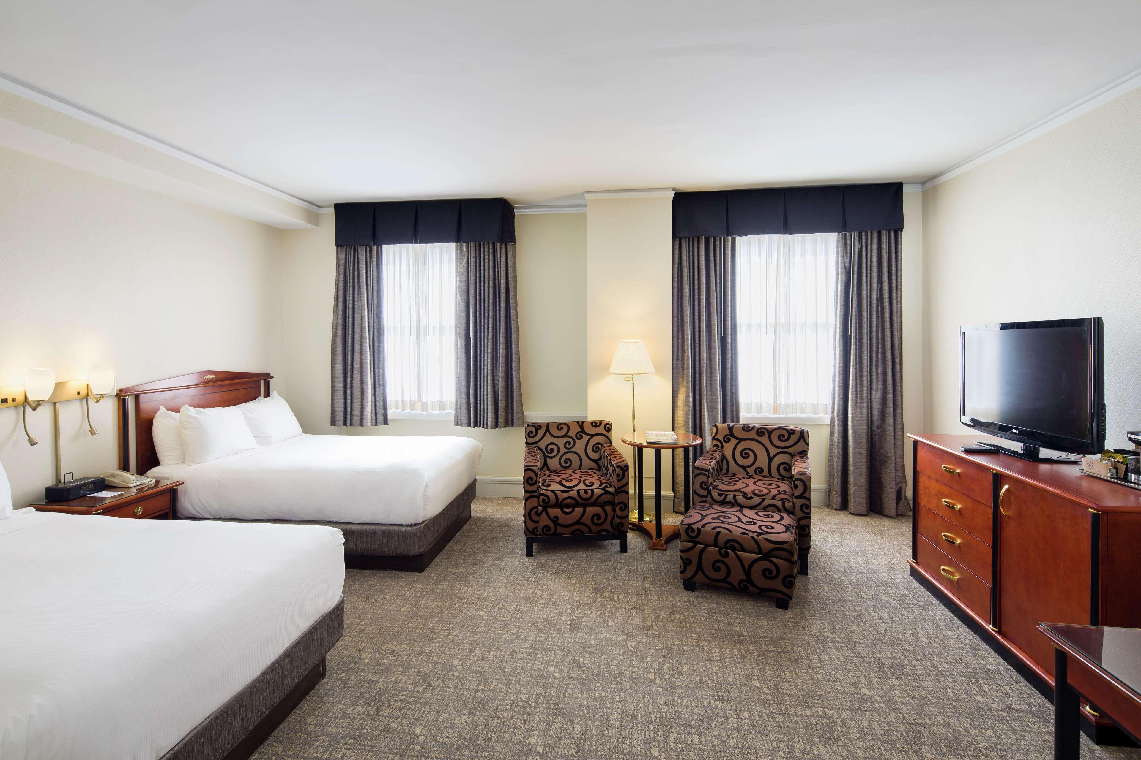 Hotel Hilton Netherland Plaza