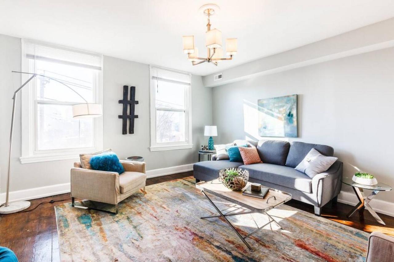 2 Large Apts W Parking - Downtown Over The Rhine Apartment Cincinnati