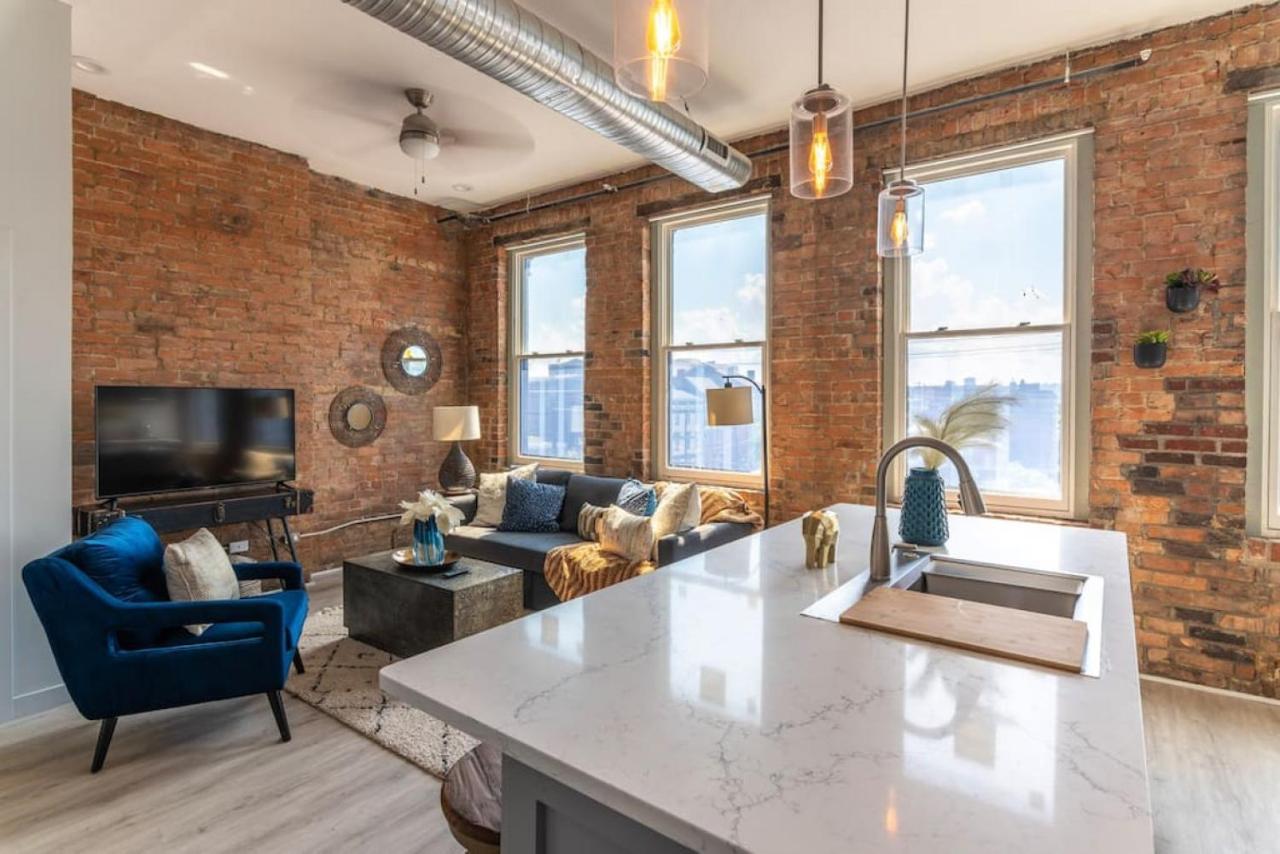 Entire Historic Building Sleeps 30