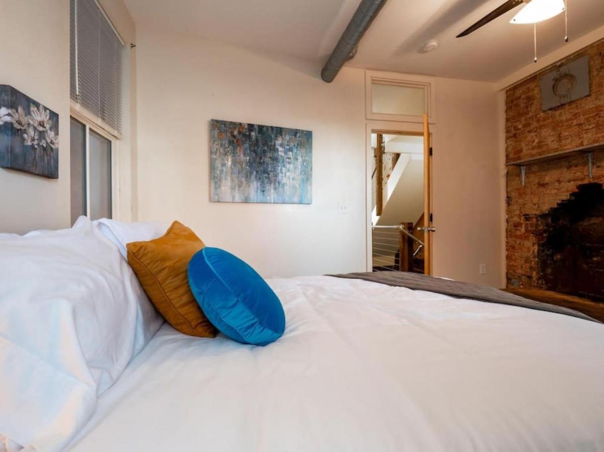 Spacious In Otr - Findlay Market * Cincinnati