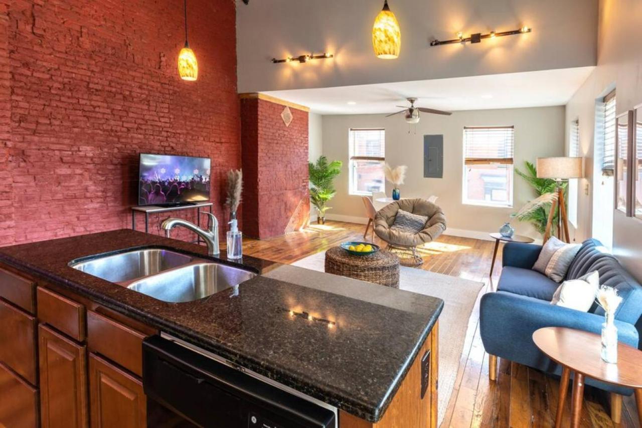 Apartment Broadway - Stunning Downtown *